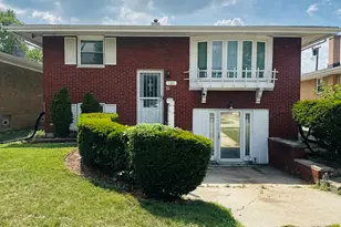 360 Chappel Ave, Calumet City, IL 60409 - Photo 1