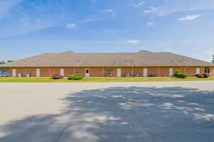 1425 Essington Rd, Joliet, IL 60435 - Photo 7