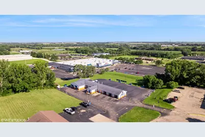 731 Midwest Court, Freeport, IL 61032 - Photo 39