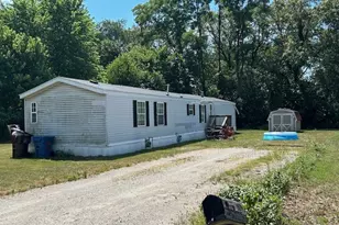 745 E Mary Ln, Godley, IL 60407 - Photo 1