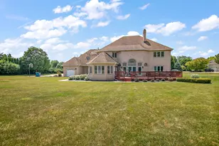 284 Barrington Ln, Bourbonnais, IL 60914 - Photo 5