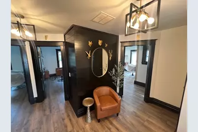 210 N Madison Street, Woodstock, IL 60098 - Photo 3