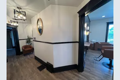 210 N Madison Street, Woodstock, IL 60098 - Photo 7