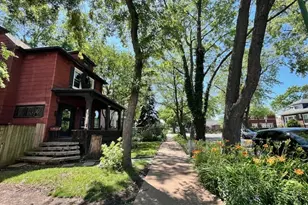 3651 W 64th Pl, Chicago, IL 60629 - Photo 3