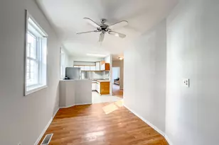 2458 N Clybourn Ave, Chicago, IL 60614 - Photo 25