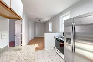 2458 N Clybourn Ave, Chicago, IL 60614 - Photo 23