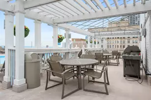 2100 N Lincoln Park W, Chicago, IL 60614 - Photo 7