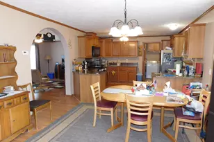 13 Hickory Ln, Sandwich, IL 60548 - Photo 5