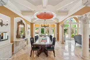 1031 Barrys Ct, Lake Forest, IL 60045 - Photo 9