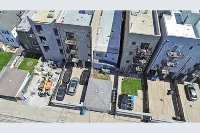 824 N California Avenue, Chicago, IL 60622 - Photo 11