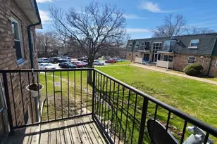 9950 S 84th Terrace, Palos Hills, IL 60465 - Photo 9