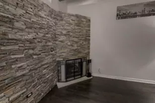 1069 W 14th Pl, Chicago, IL 60608 - Photo 9