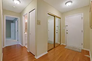 1501 Woodbridge Rd, Joliet, IL 60436 - Photo 3