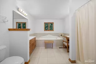 11210 Pebble Dr, Huntley, IL 60142 - Photo 21