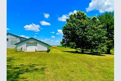 1184 Il Route 10, Monticello, IL 61856 - Photo 9