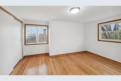 749 E 154th Street, South Holland, IL 60473 - Photo 13