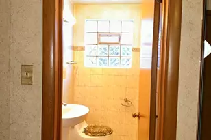 9108 S Euclid Ave, Chicago, IL 60617 - Photo 7