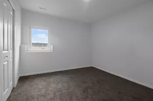 3121 W 82nd Pl, Merrillville, IN 46410 - Photo 15