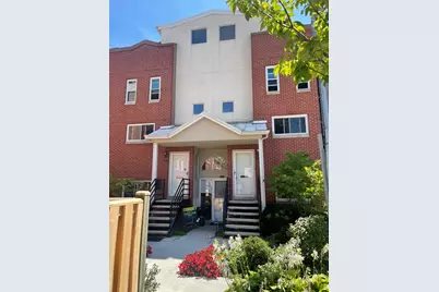 1027 W Vernon Park Place #B, Chicago, IL 60607 - Photo 1
