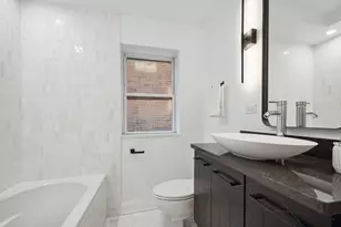 5426 N Western Ave, Chicago, IL 60625 - Photo 11