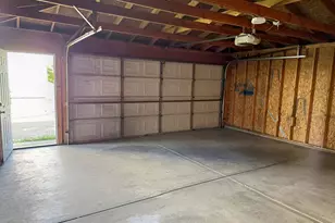 1023 N Elmwood Ave, Waukegan, IL 60085 - Photo 9