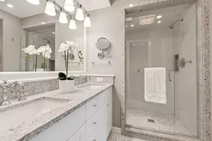 132 E Delaware Pl, Chicago, IL 60611 - Photo 23