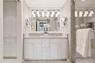 132 E Delaware Pl, Chicago, IL 60611 - Photo 33