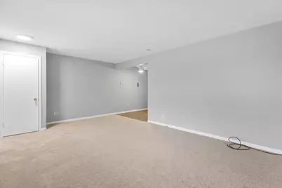 6244 W 64th Place #104, Chicago, IL 60638 - Photo 9