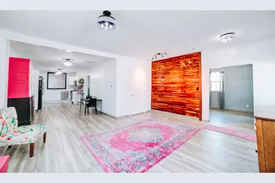 100 E Lyle Street, Milford, IL 60953 - Photo 11