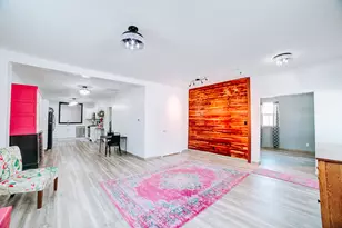 100 E Lyle St, Milford, IL 60953 - Photo 11