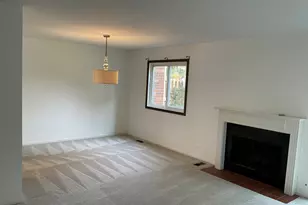 1129 Rhodes Ct, Wheaton, IL 60189 - Photo 7