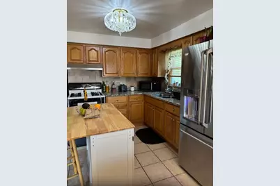 14240 S Manistee Avenue, Burnham, IL 60633 - Photo 9