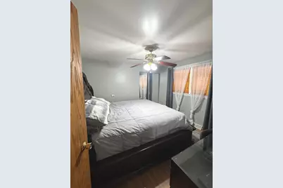 14240 S Manistee Avenue, Burnham, IL 60633 - Photo 11