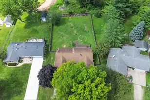 6846 S James Dr, Rochelle, IL 61068 - Photo 23