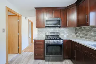 7549 Banks St, Justice, IL 60458 - Photo 23