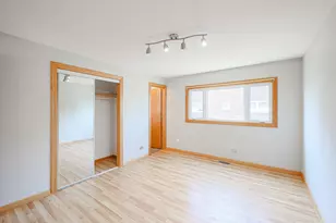 7549 Banks St, Justice, IL 60458 - Photo 11