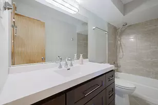 7549 Banks St, Justice, IL 60458 - Photo 17