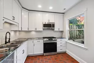 4721 S Woodlawn Ave, Chicago, IL 60615 - Photo 15