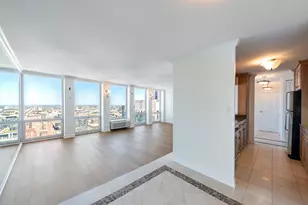 111 E Chestnut St, Chicago, IL 60611 - Photo 5