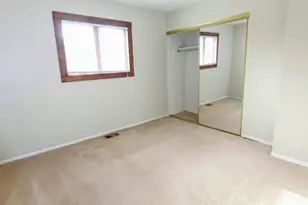 517 Hingham Ln, Schaumburg, IL 60193 - Photo 17