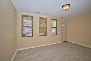 353 E Eastgate Pl, Chicago, IL 60616 - Photo 3