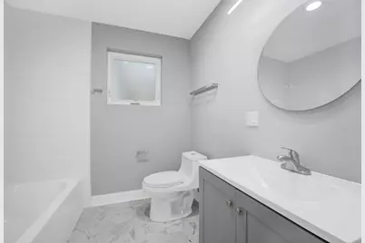 27W180 Cooley Avenue, Winfield, IL 60190 - Photo 13