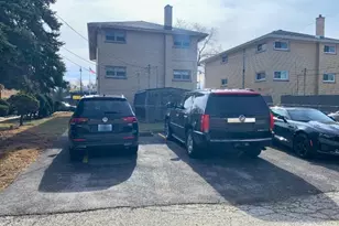 5706 St Charles Rd, Berkeley, IL 60163 - Photo 3