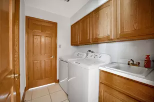 1 Moorings Dr, Palos Heights, IL 60463 - Photo 19