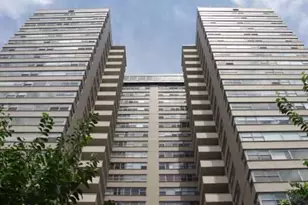 6301 N Sheridan Rd, Chicago, IL 60660 - Photo 1