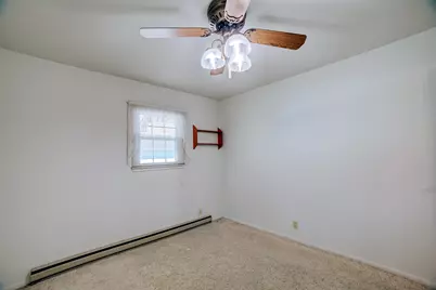 100 W Herron Court, Watseka, IL 60970 - Photo 15