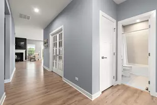 2019 Royalglen Dr, New Lenox, IL 60451 - Photo 3