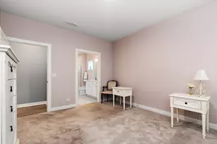 2019 Royalglen Dr, New Lenox, IL 60451 - Photo 17