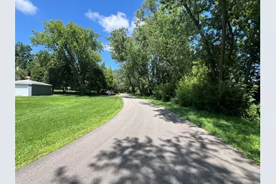 35105 N Ingleside Drive, Ingleside, IL 60041 - Photo 5