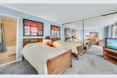 777 N Michigan Avenue #2700-02, Chicago, IL 60611 - Photo 11